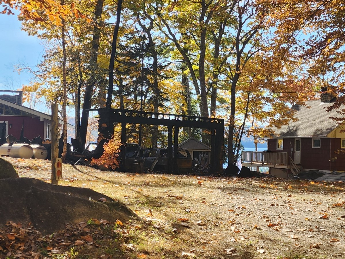 Thompson Lake fire