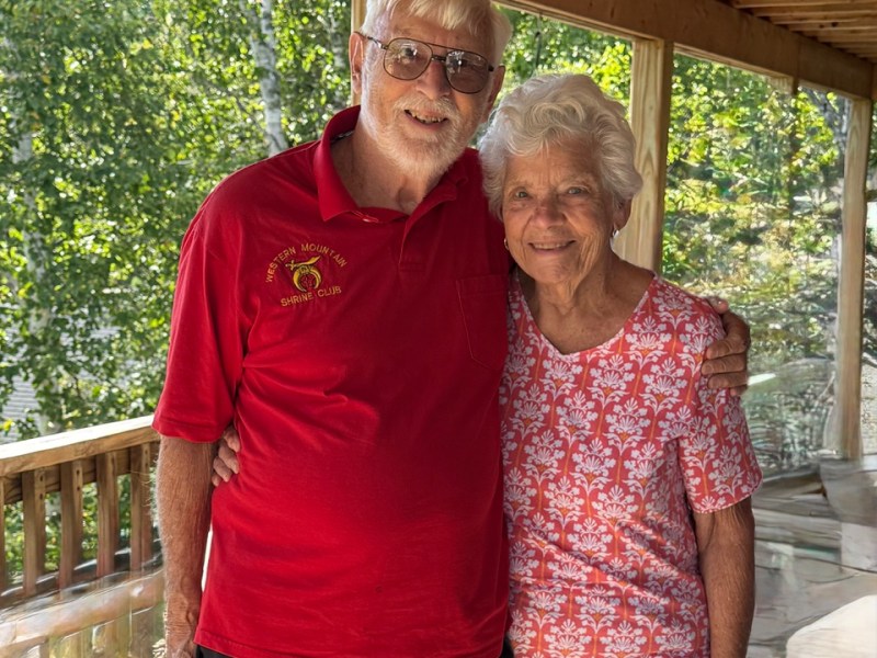 Rangeley couple celebrate 60th wedding anniversary