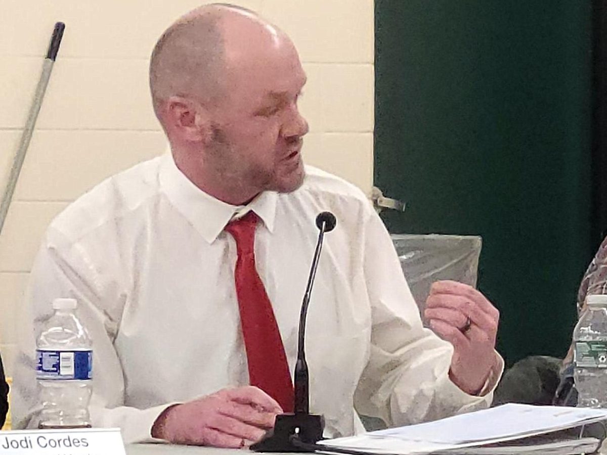Controversial Spruce Mountain school district director resigns from board