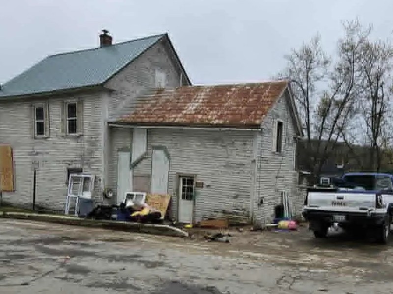 Mexico home to be razed after cleanup effort stalls
